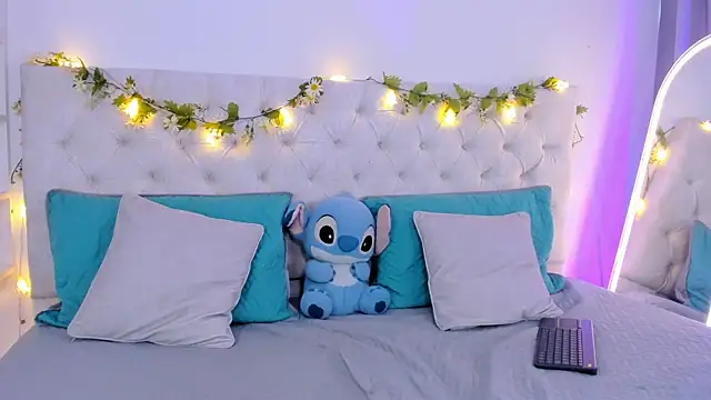 BLAIR QUEEN online show from 01/14/26, 09:51