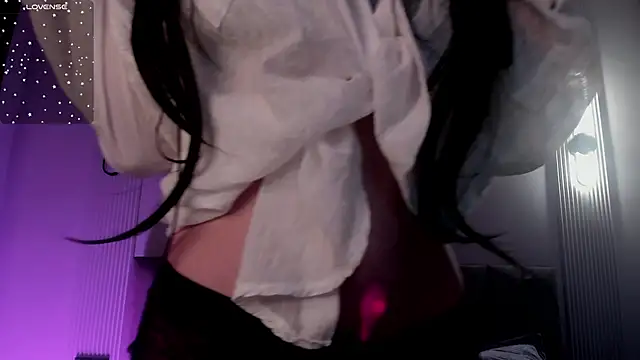 Snapshot of sweetmikasa chatting on 11/26/25, 05:13 sweetmikasa online show from 11/26/25, 05:13