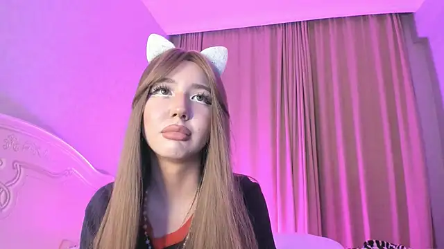 Snapshot of sweetmikasa chatting on 11/09/25, 05:50 sweetmikasa online show from 11/09/25, 05:50