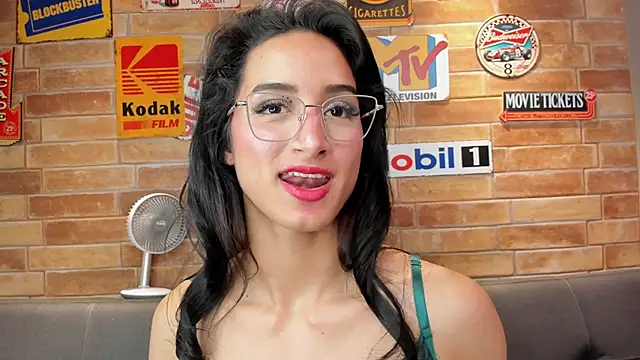 foxy sharlotte online show from 04/18/26, 07:58