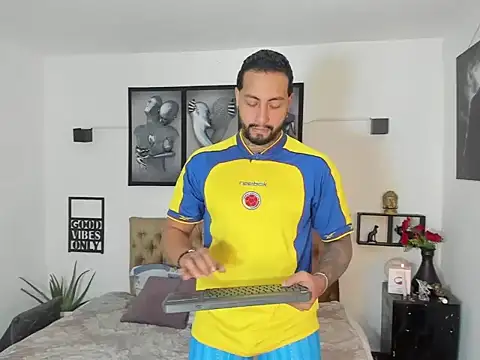 christopher palmerjs online show from 11/05/25, 07:28