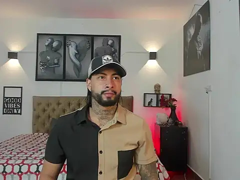 christopher palmerjs online show from 12/05/25, 06:23