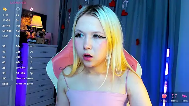 VivieSunn online show from 06/27/26, 12:22