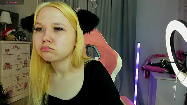 VivieSunn online show from 02/09/26, 03:37