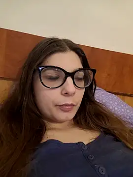 Snapshot of sweetbabygirlforyou chatting on 03/18/26, 05:36 sweetbabygirlforyou online show from 03/18/26, 05:36