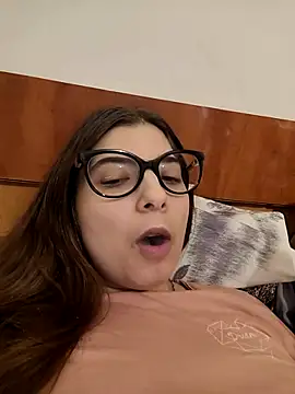 sweetbabygirlforyou online show from 12/15/25, 05:52