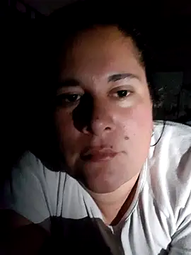 Clara Arg online show from 11/16/25, 04:39