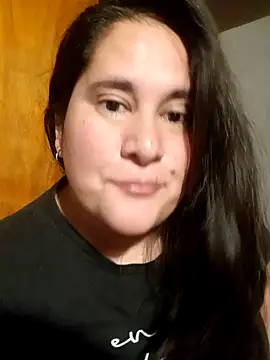 Clara Arg online show from 11/13/25, 01:31