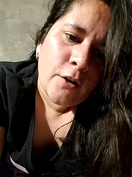 Clara Arg online show from 12/02/25, 02:01