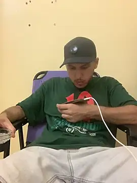 Unique-Man online show from 06/24/26, 10:18