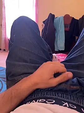 Unique-Man online show from 02/16/26, 01:10