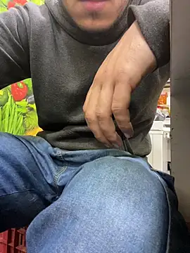 Unique-Man online show from 02/11/26, 04:07