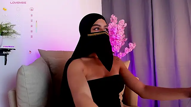 Snapshot of shaima__ chatting on 01/31/26, 07:23 shaima online show from 01/31/26, 07:23