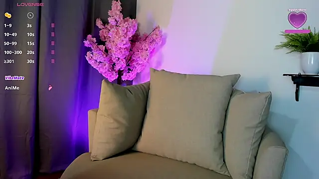 shaima   online show from 11/26/25, 09:15