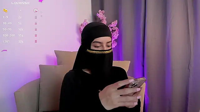 Snapshot of shaima__ chatting on 04/08/26, 08:21 shaima online show from 04/08/26, 08:21