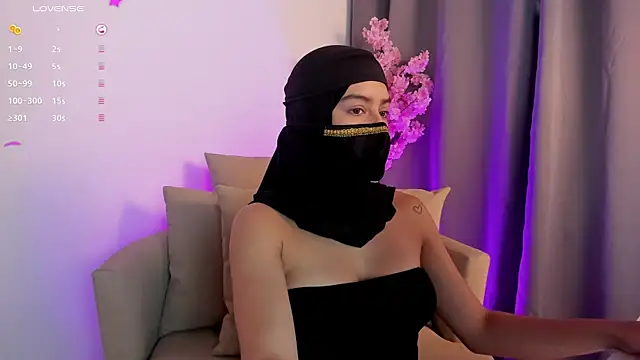 Snapshot of shaima__ chatting on 04/04/26, 06:58 shaima online show from 04/04/26, 06:58