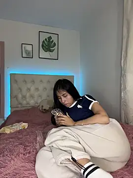 Snapshot of BIJOU_SECRET chatting on 04/02/26, 05:25 BIJOU SECRET online show from 04/02/26, 05:25