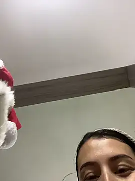 BIJOU SECRET online show from 11/21/25, 10:42