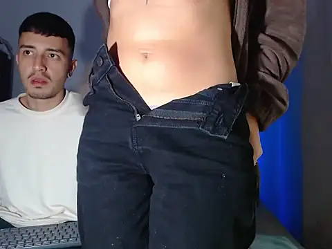 BIJOU SECRET online show from 11/17/25, 02:59