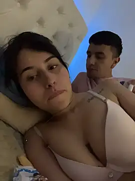 BIJOU SECRET online show from 12/17/25, 04:28