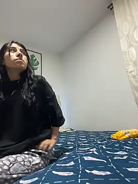 Snapshot of BIJOU_SECRET chatting on 01/18/26, 03:54 BIJOU SECRET online show from 01/18/26, 03:54