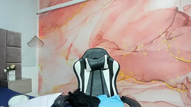 laliItaclark online show from 03/28/26, 11:55