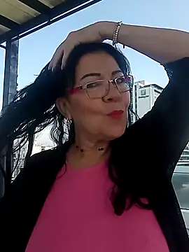 laliItaclark online show from 05/04/26, 12:19
