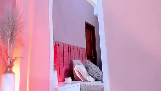 KeimyWilde online show from 02/10/26, 06:18