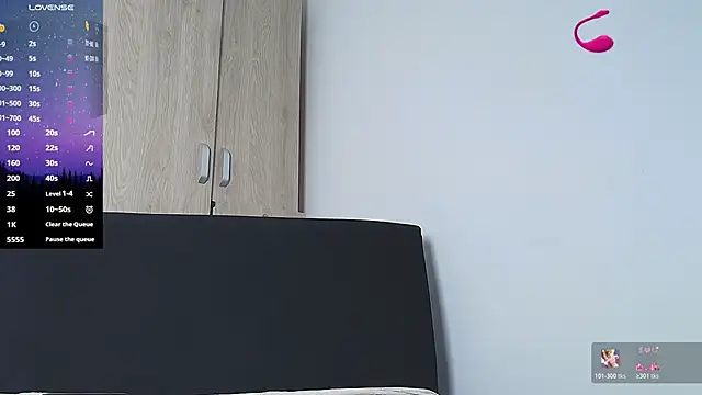 Kesha rosse  online show from 04/13/26, 05:55