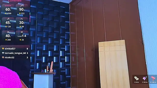 Snapshot of Kesha_rosse_ chatting on 11/30/25, 06:25 Kesha rosse online show from 11/30/25, 06:25