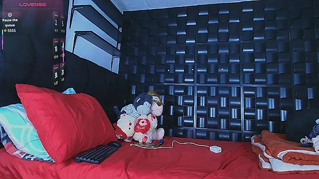 Kesha rosse  online show from 02/13/26, 05:51