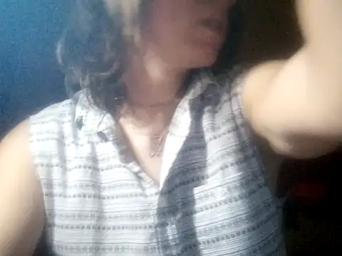 Snapshot of Robbie_78 chatting on 03/02/26, 02:23 Robbie 78 online show from 03/02/26, 02:23