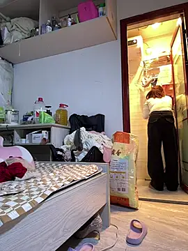 Zuzu-6 online show from 02/17/26, 05:49