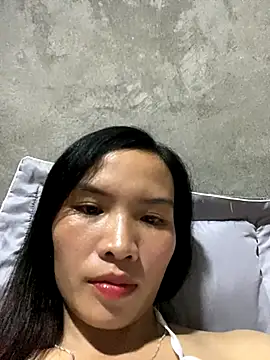 Yunzang online show from 10/30/25, 12:58