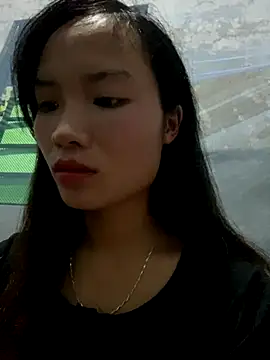 Yunzang online show from 11/10/25, 10:15