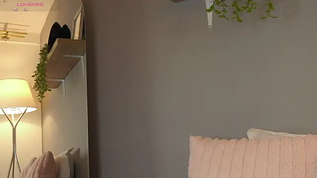 Missemily 11 online show from 03/11/26, 09:58