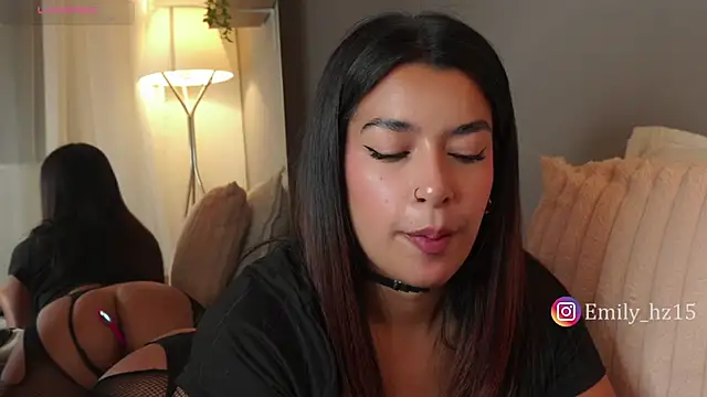 Missemily 11 online show from 05/19/26, 10:00