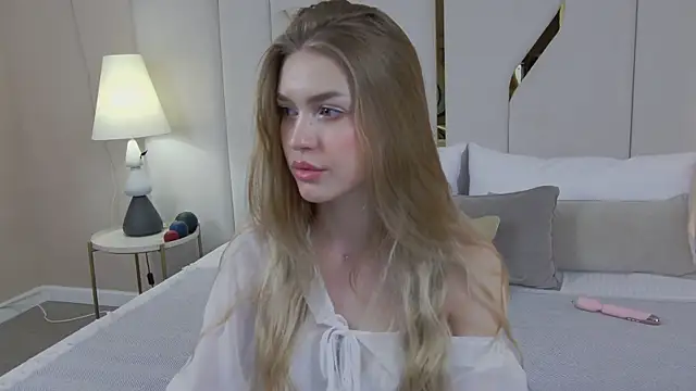 JenniNellson online show from 04/04/26, 05:08