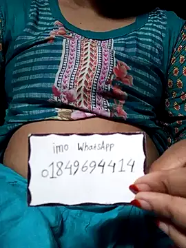 Naughty Mow online show from 10/31/25, 01:24