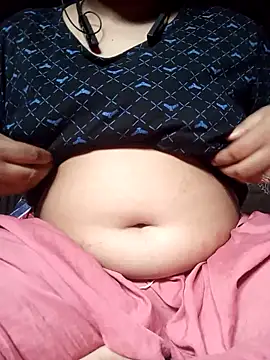 Snapshot of Naughty_Mow chatting on 10/27/25, 01:50 Naughty Mow online show from 10/27/25, 01:50