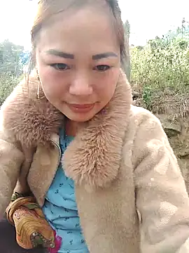 yeu-yeu online show from 12/22/25, 01:28