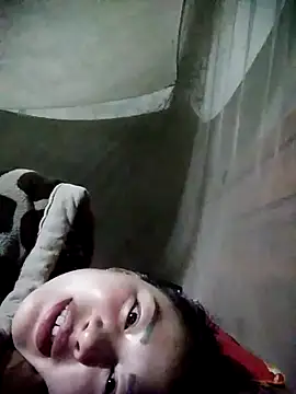 yeu-yeu online show from 10/30/25, 01:09