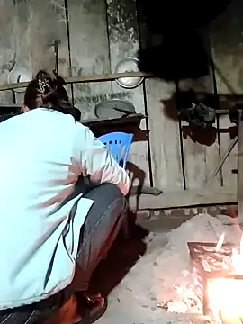 yeu-yeu online show from 11/25/25, 12:38