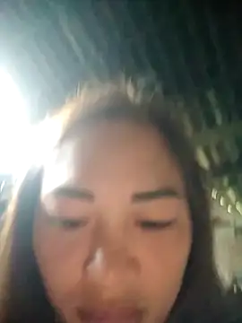 yeu-yeu online show from 10/31/25, 06:10