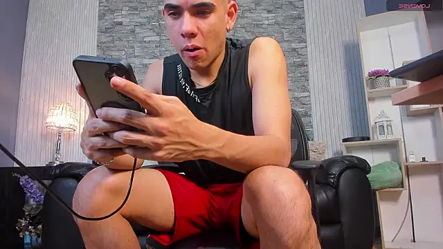 zack joness18 online show from 03/21/26, 05:19