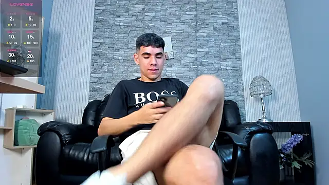 Snapshot of zack_joness18 chatting on 02/01/26, 04:55 zack joness18 online show from 02/01/26, 04:55