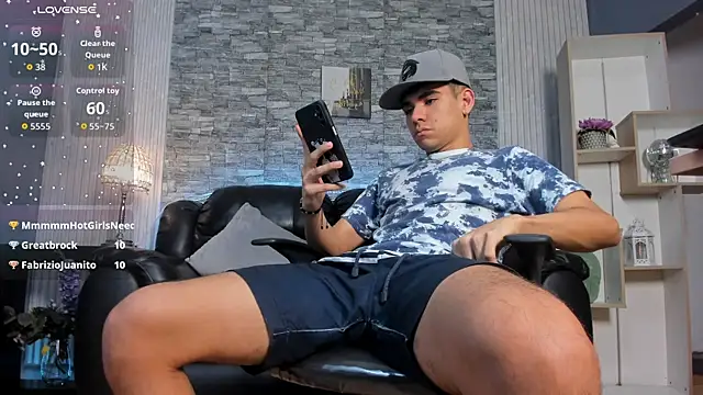 Snapshot of zack_joness18 chatting on 07/18/26, 04:43 zack joness18 online show from 07/18/26, 04:43