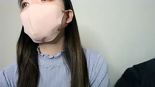 yua chan00 online show from 11/14/25, 03:15