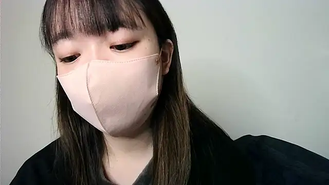 yua chan00 online show from 11/20/25, 01:12