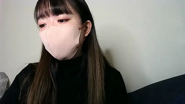 yua chan00 online show from 11/25/25, 01:33